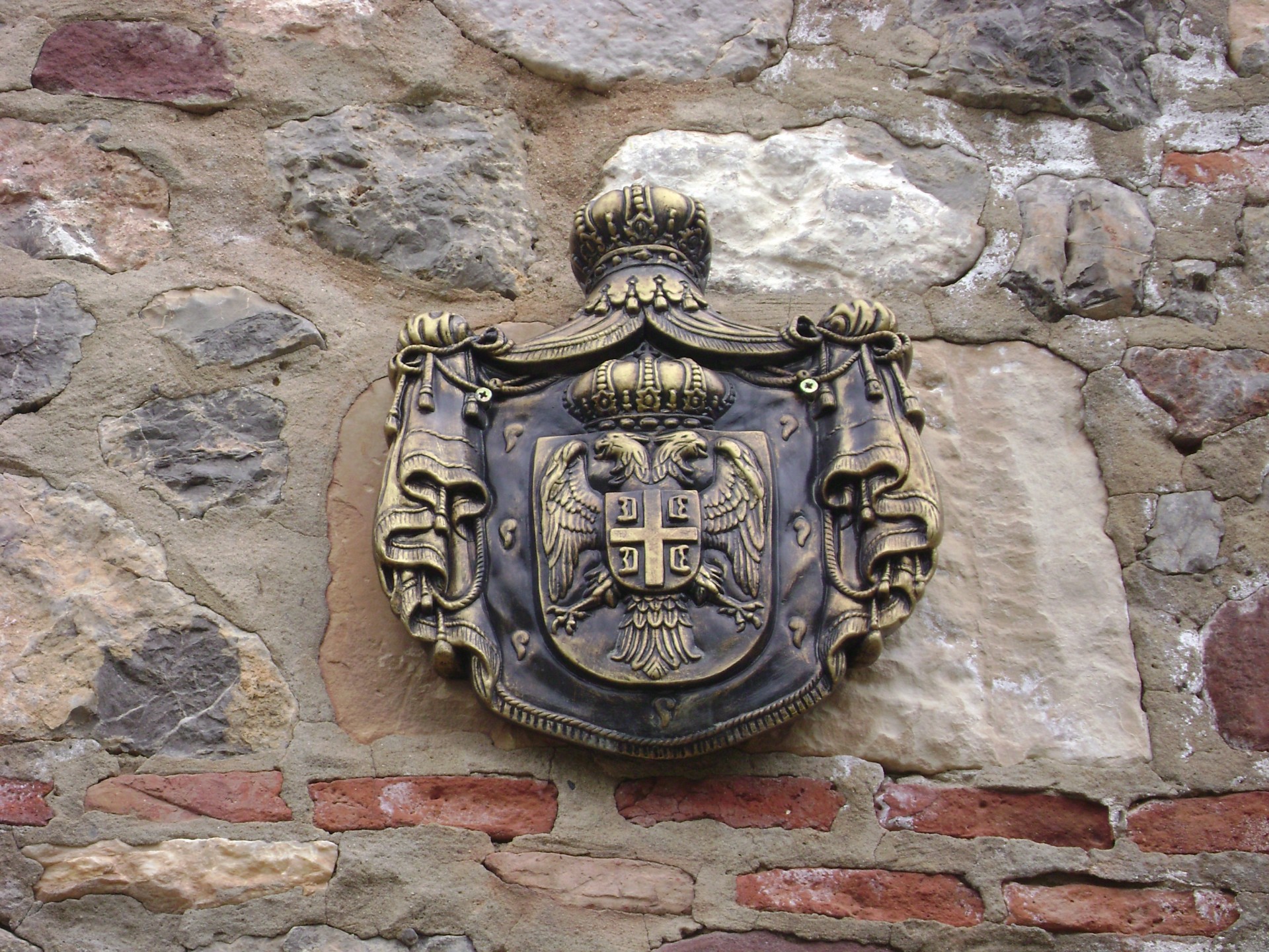 symbols architecture coat of arms free photo