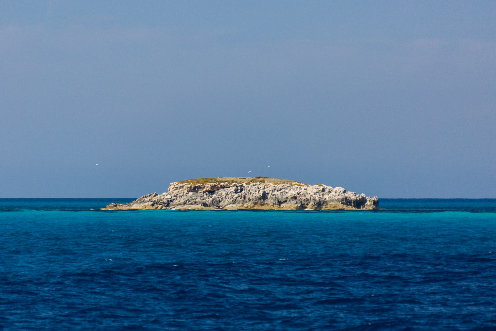 blue island landscape free photo