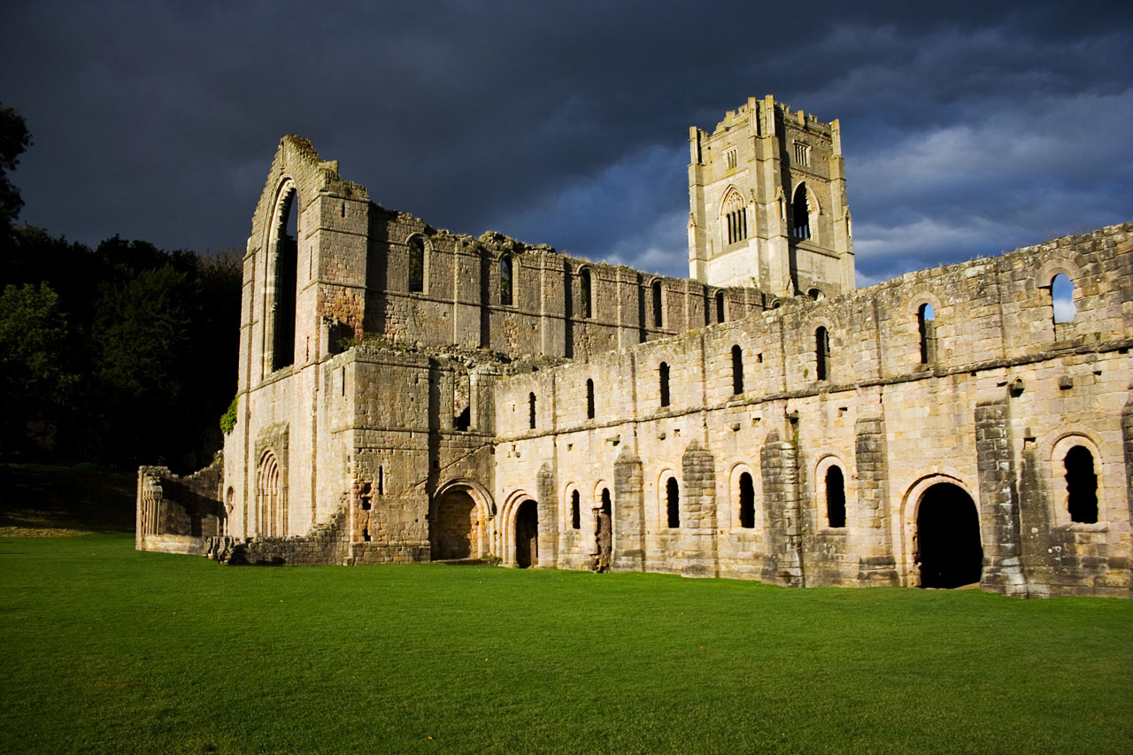 fountains abbey yorkshire free photo