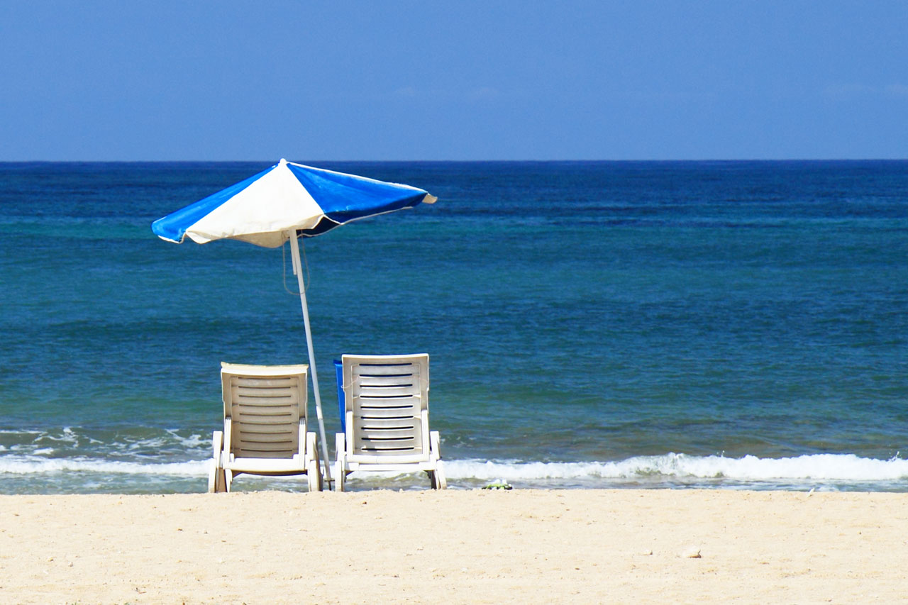 beach bed blue free photo