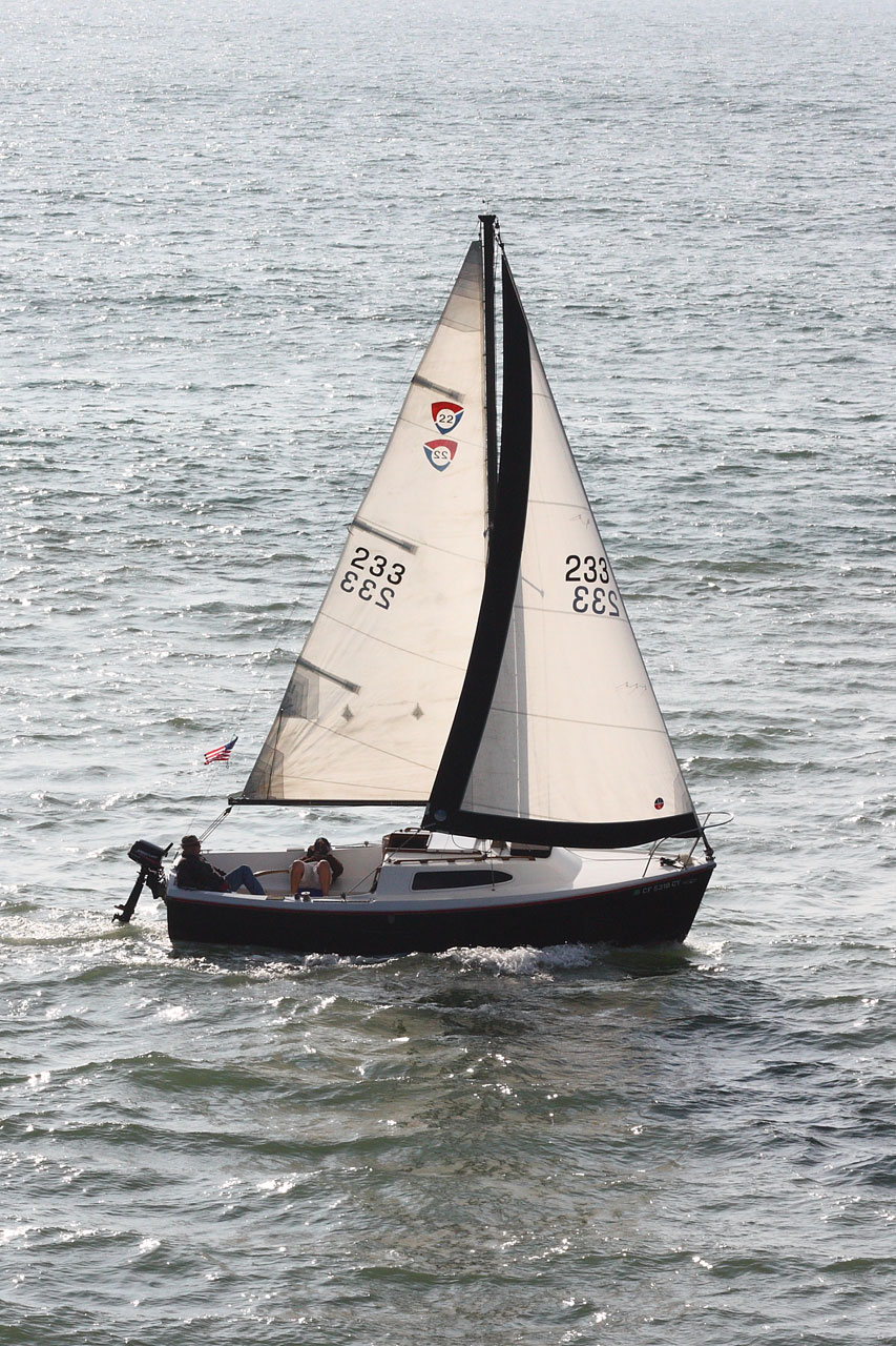 sloop sailboat boat free photo