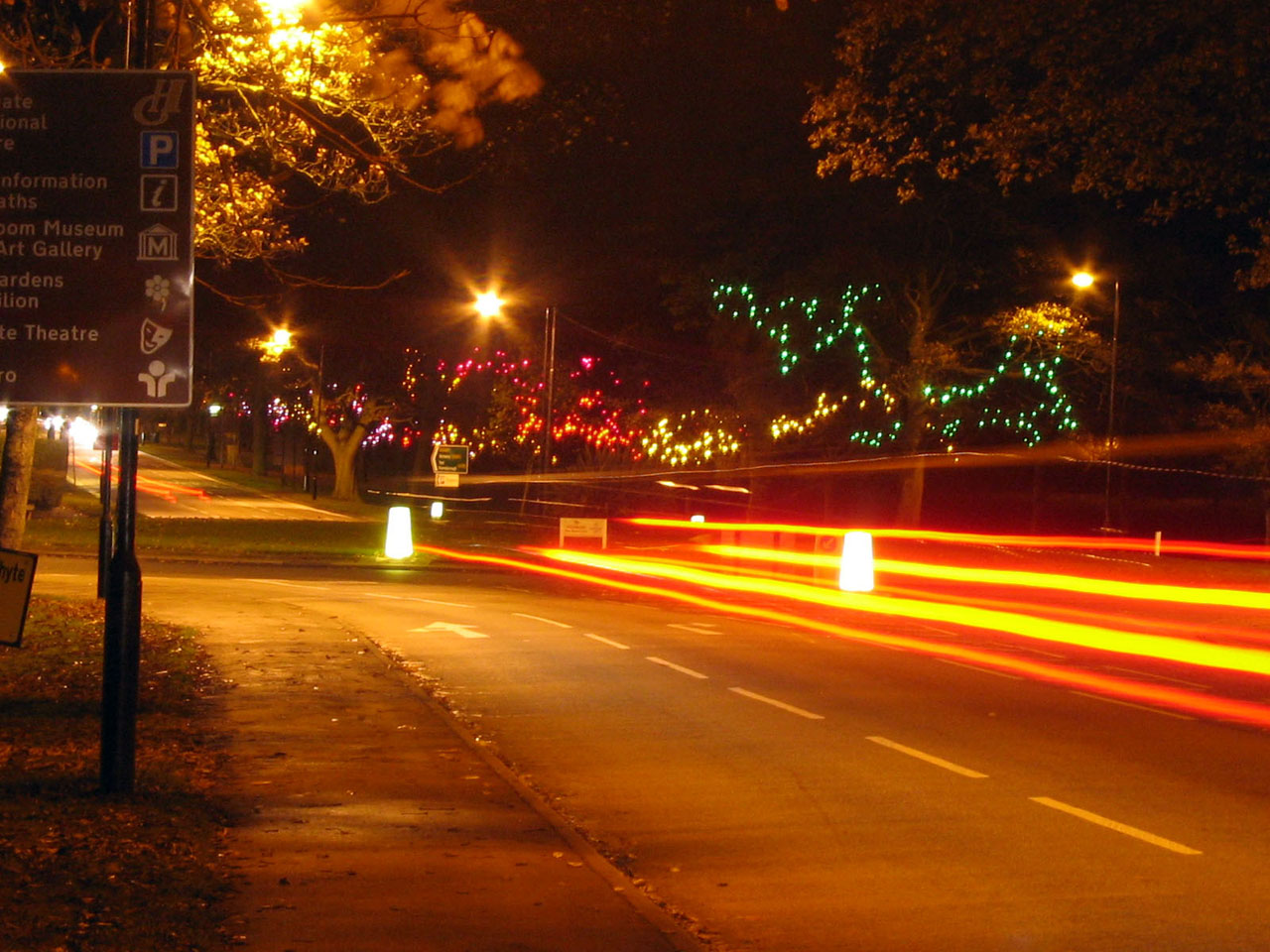 traffic night paint free photo