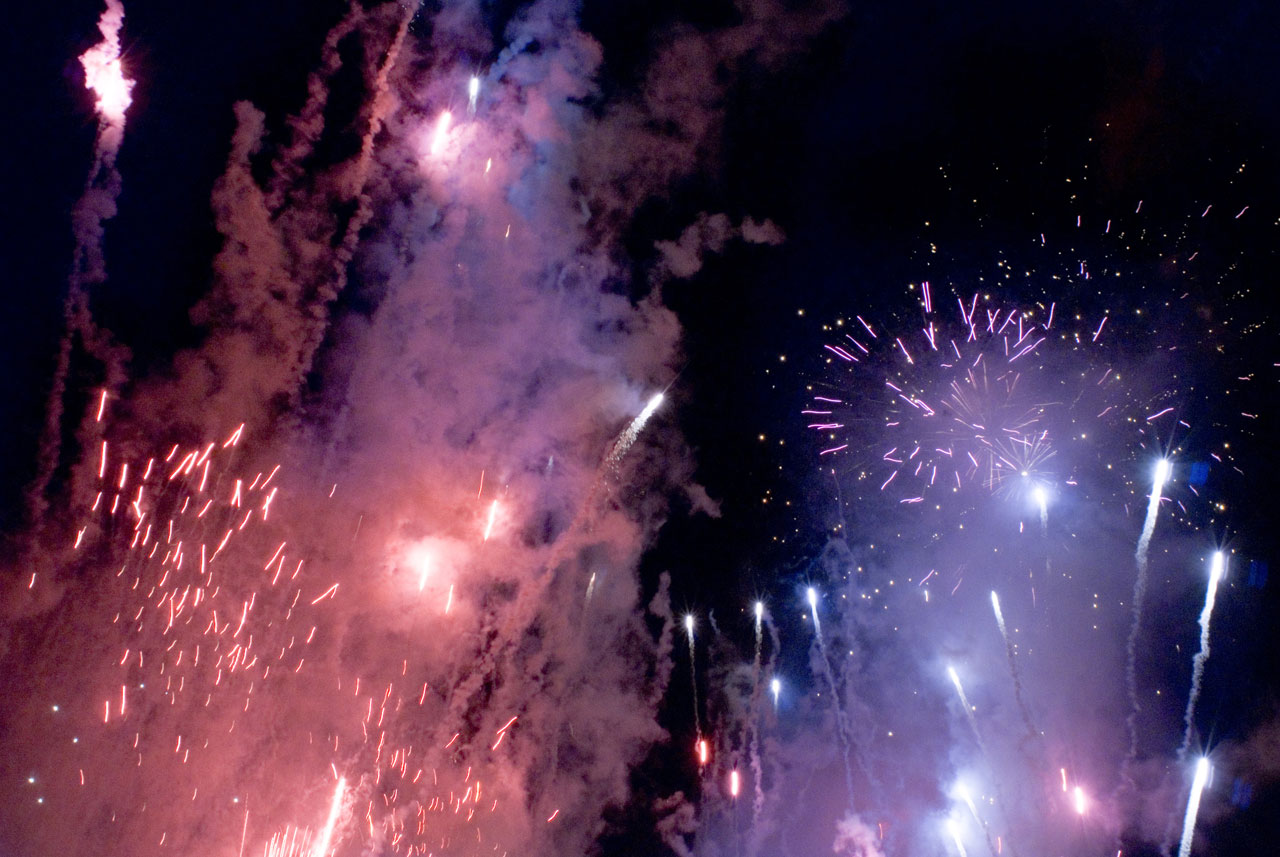 firework fireworks glow free photo