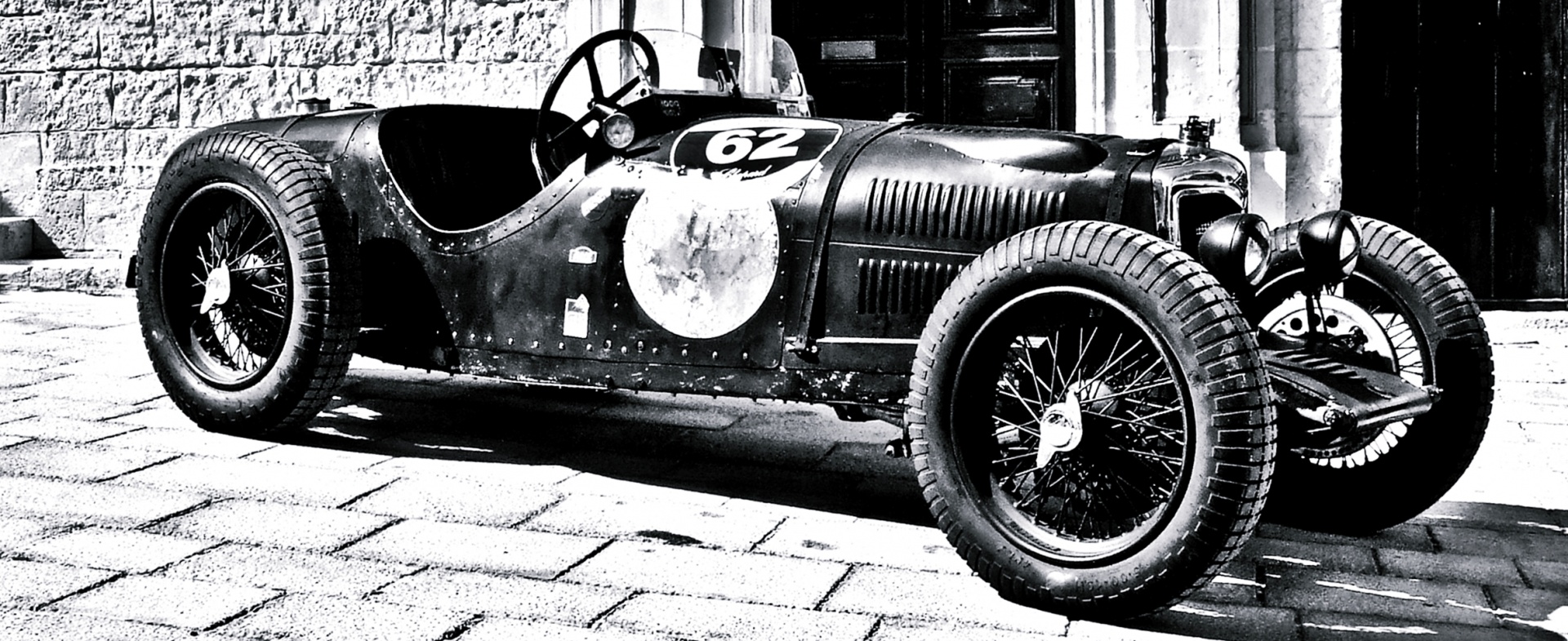 vintage racing car classic racing car old racing car free photo