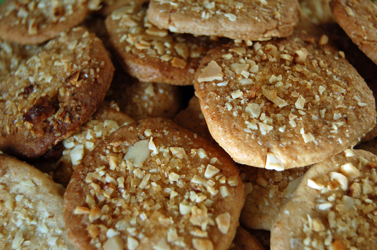 cookies biscuits nuts free photo