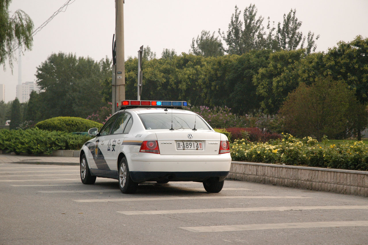 police cars china free photo