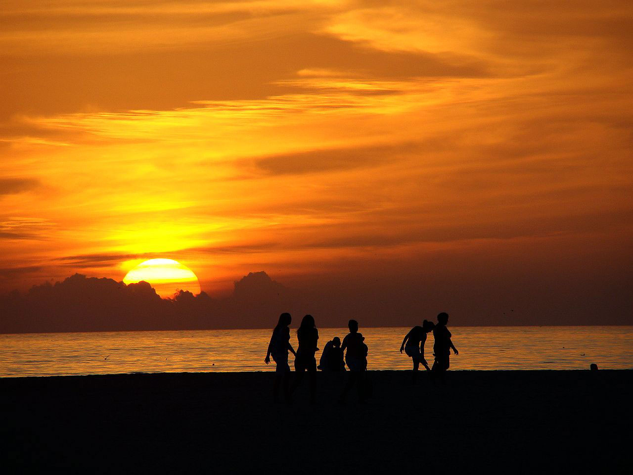 sun clouds ocean free photo