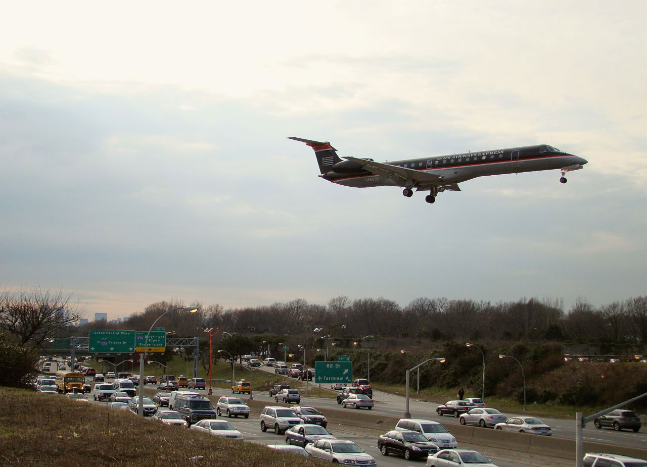 airplane aircraft landing free photo