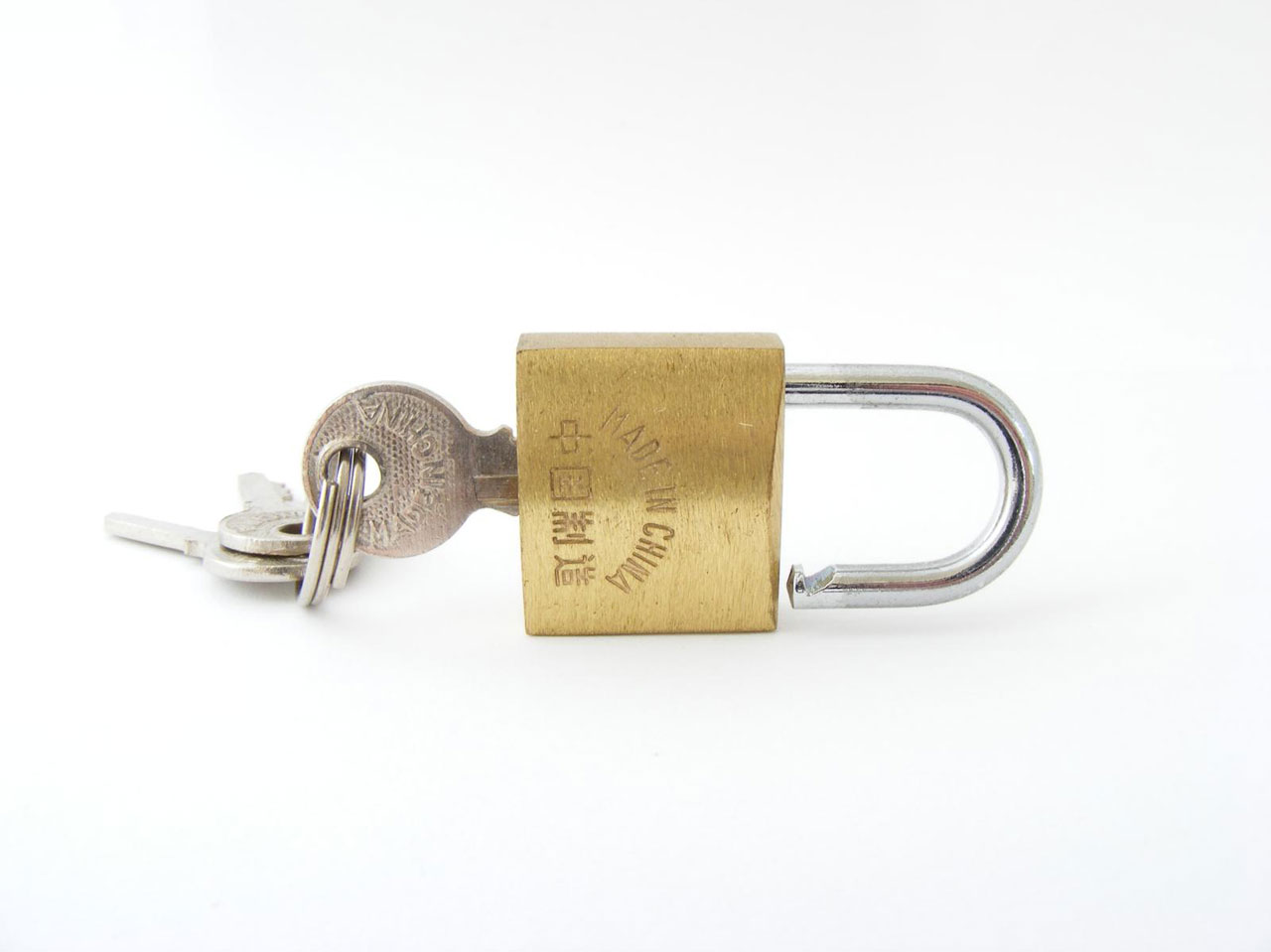 gold lock key free photo