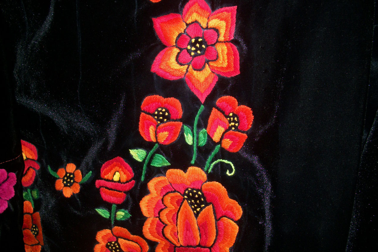 embroidery flowers colors free photo
