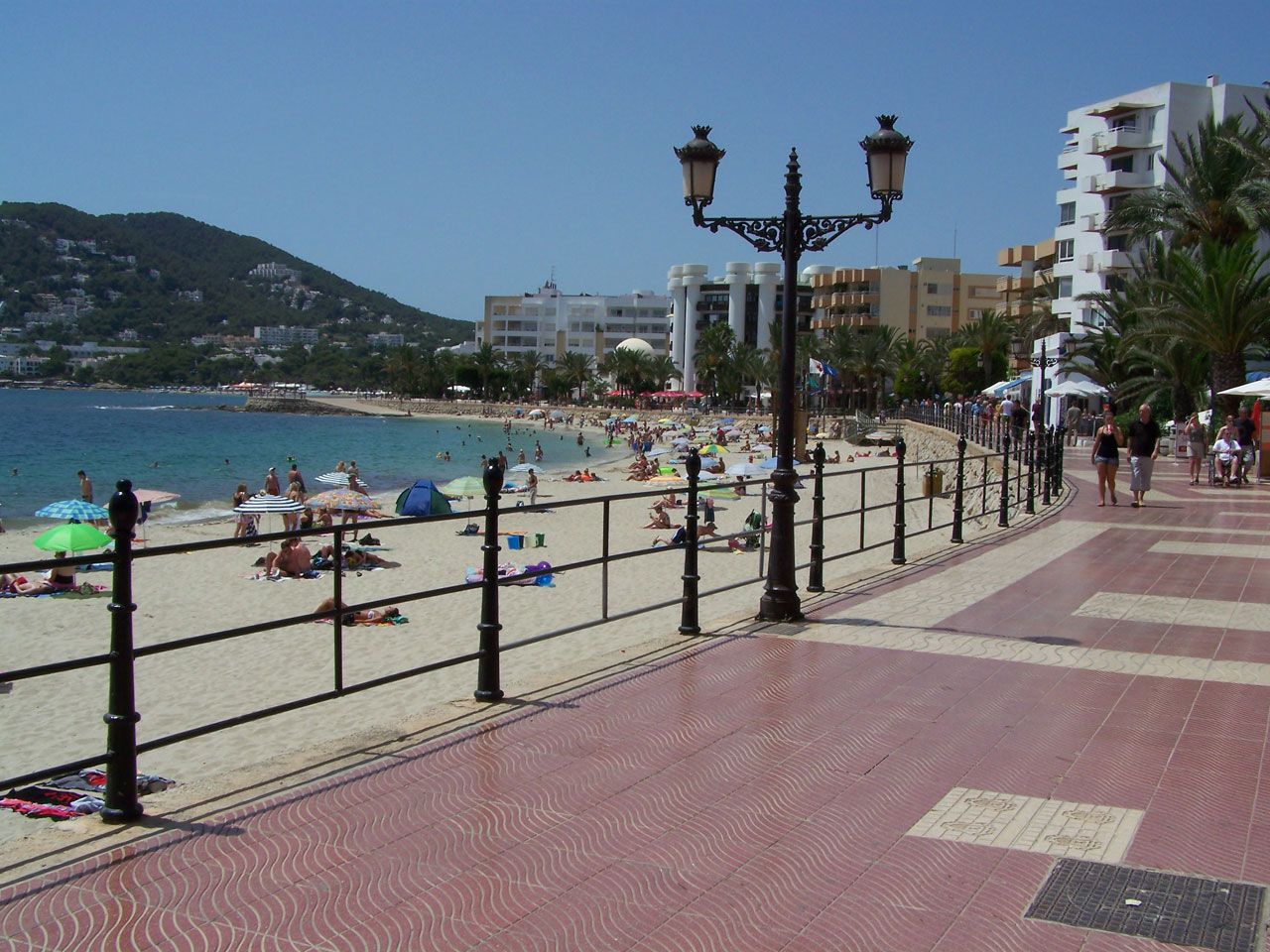 beach promenade sun free photo