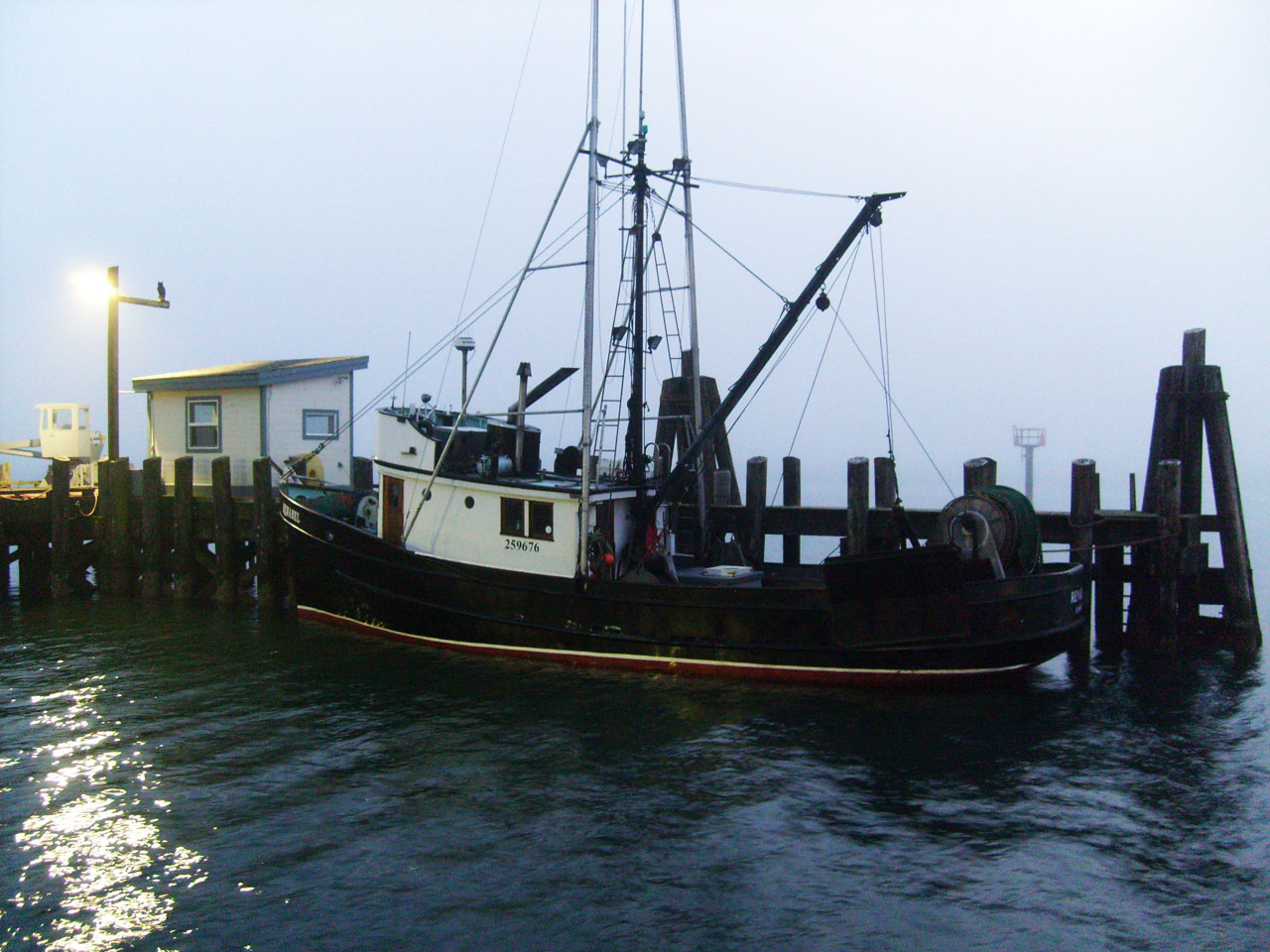 fishing boat harbor free photo