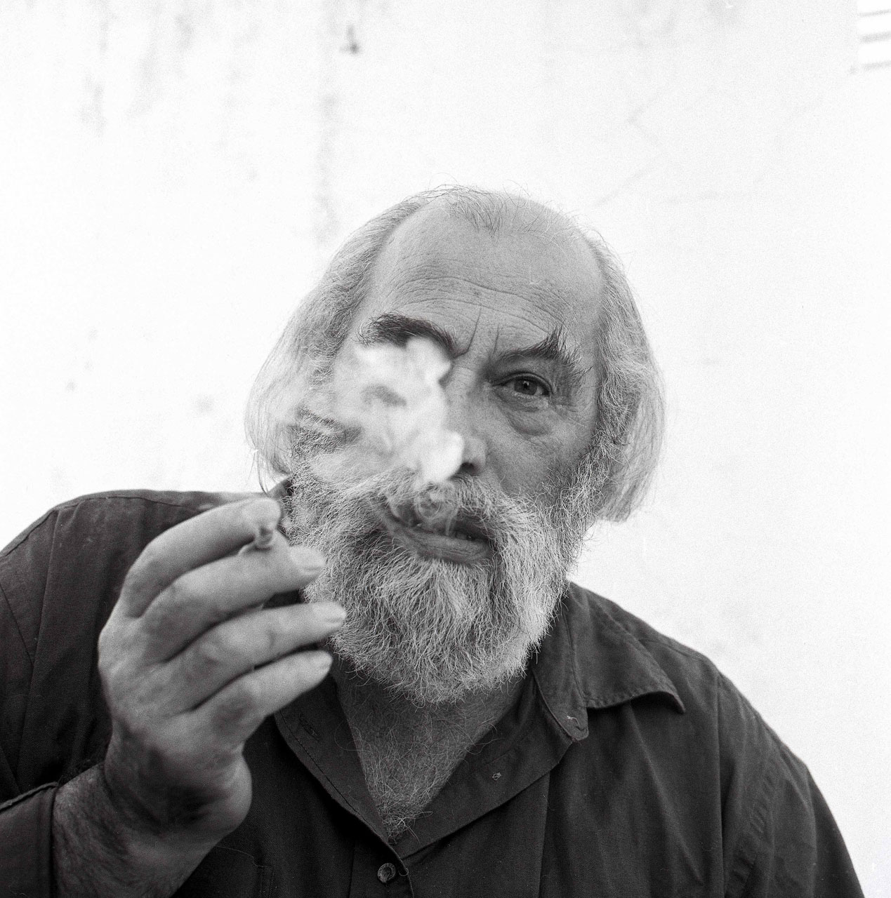 portrait man smoking free photo