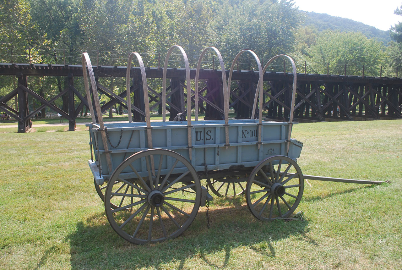 wagon covered army free photo