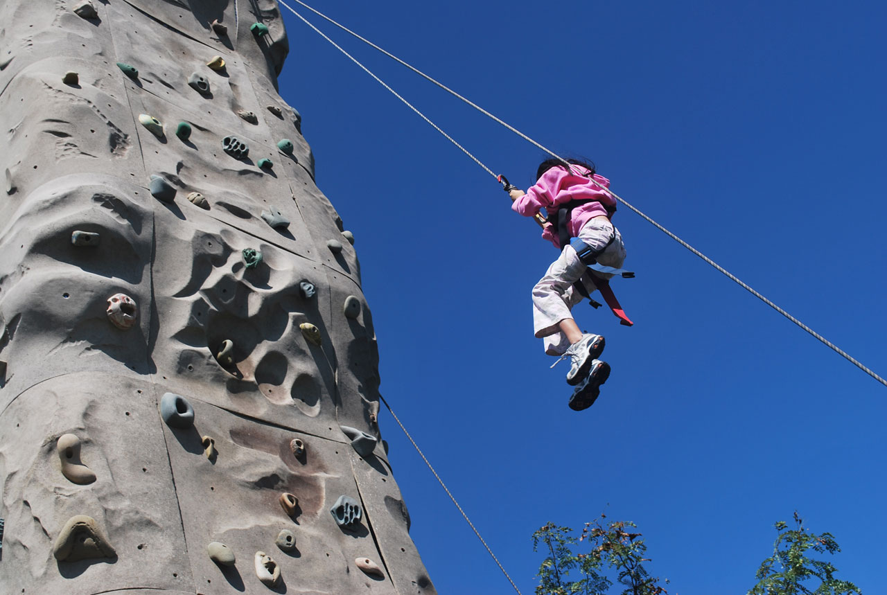 girl repel climb free photo