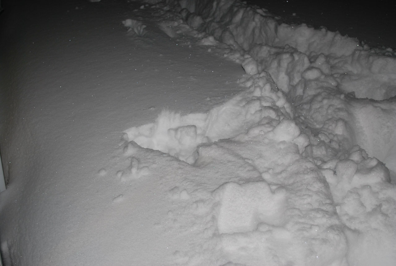 snow trail footprints free photo