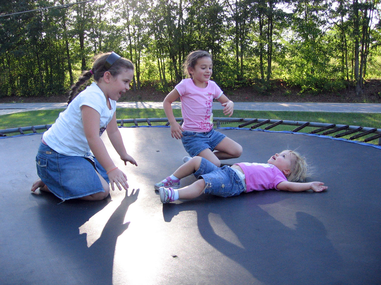 kids trampoline fun free photo