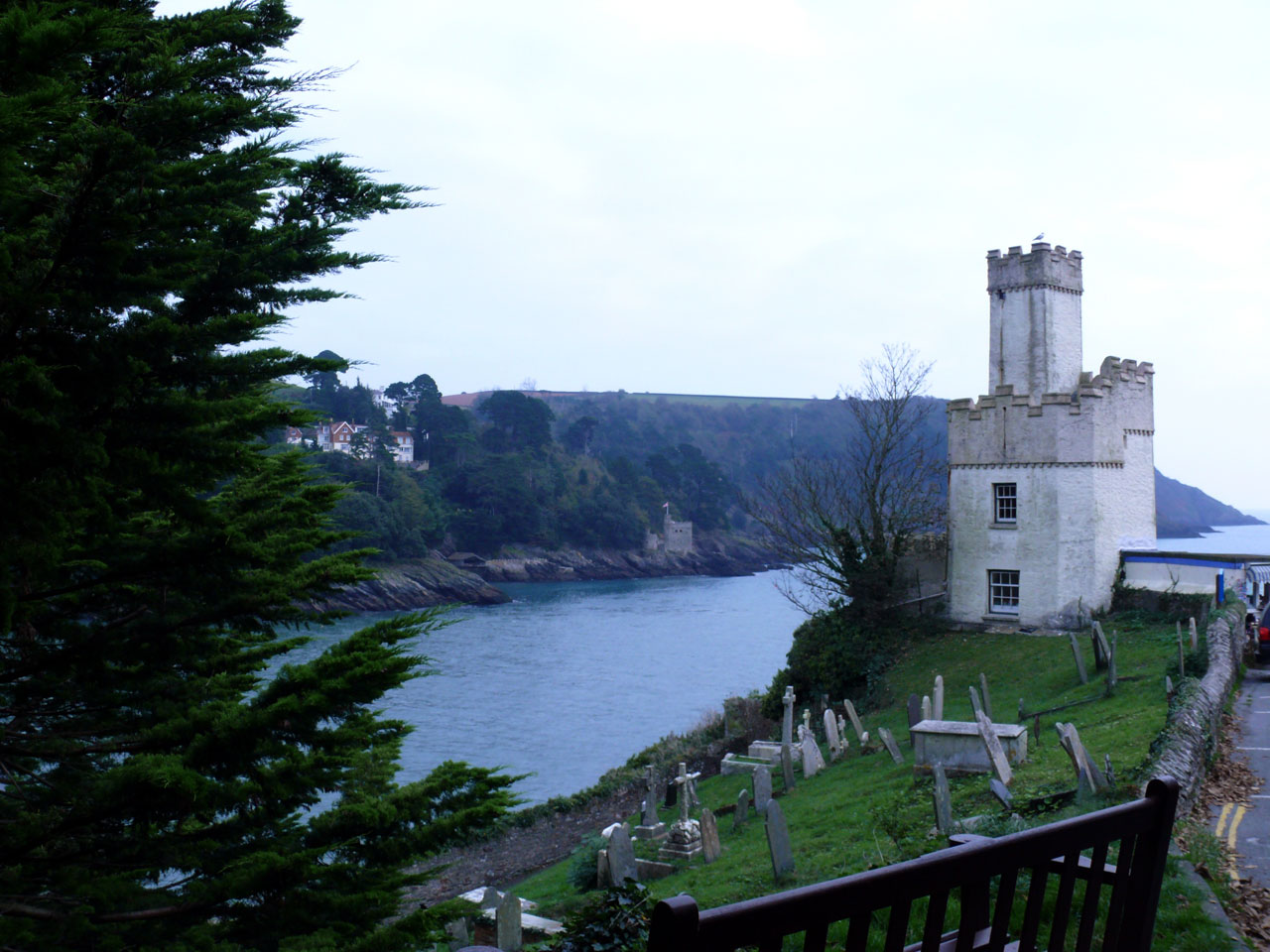 castle dartmouth nature free photo