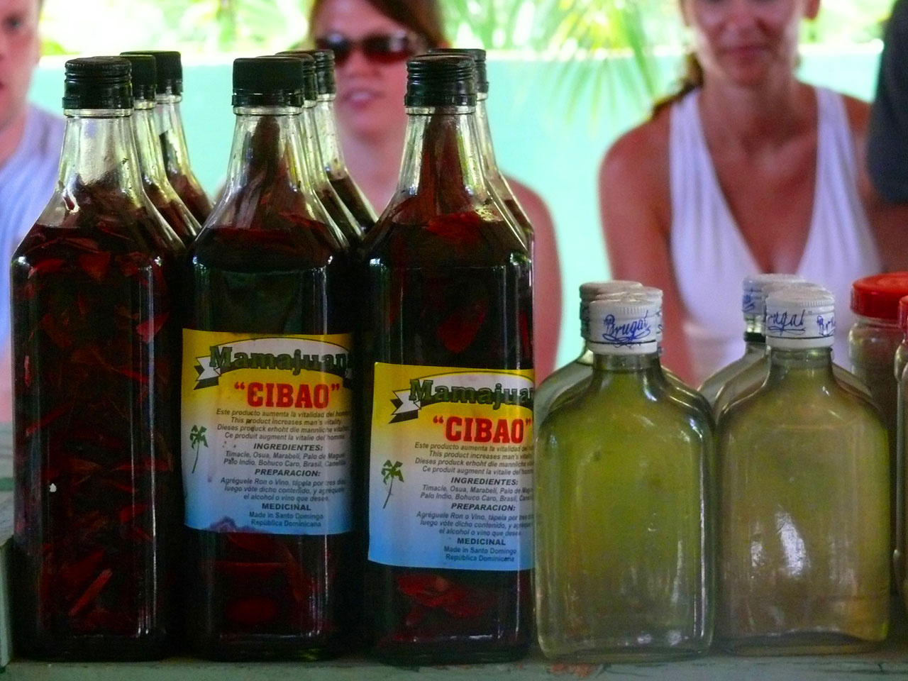 mamajuana drink alcohol dominican republic free photo