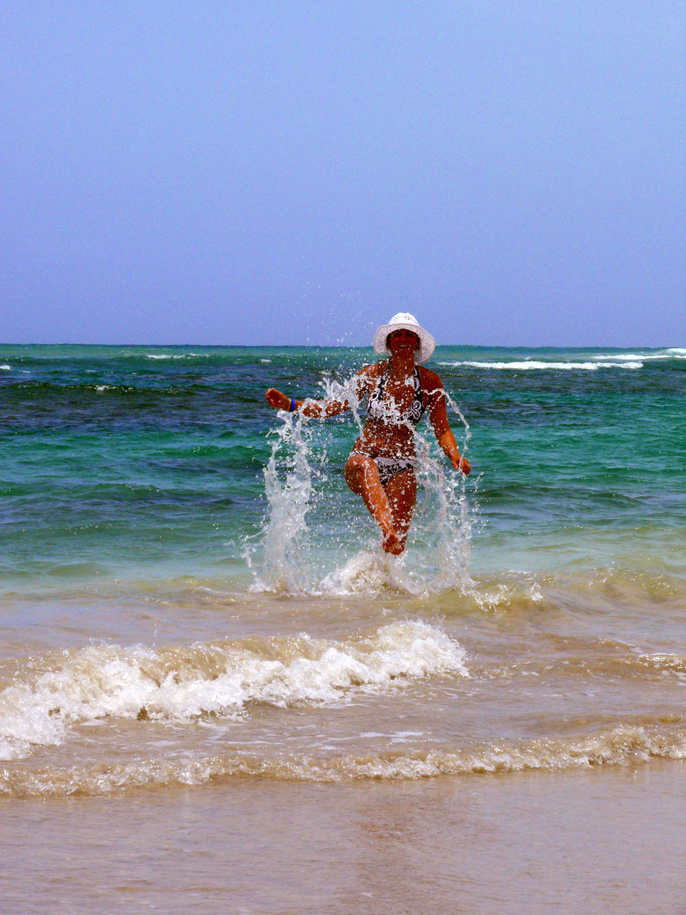 girl girl in the sea holiday free photo