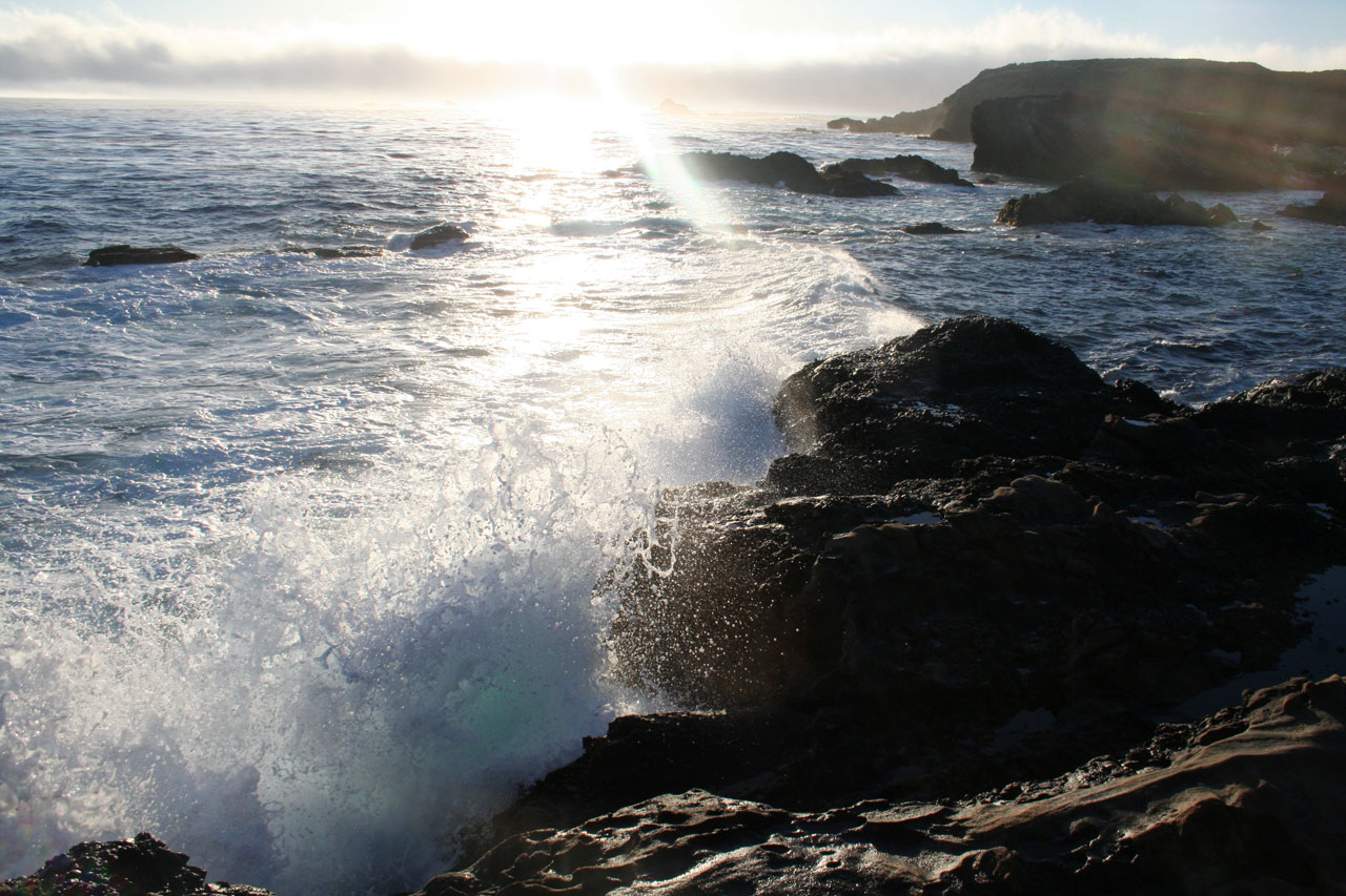 pacific ocean crashing waves carmel splash free photo
