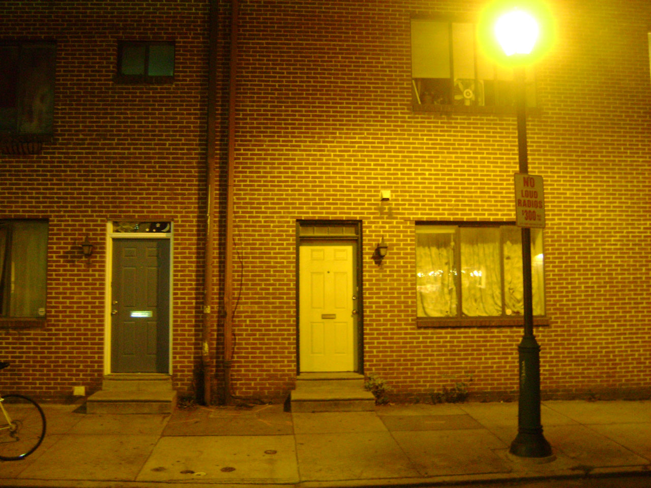 philadelphia south street night free photo