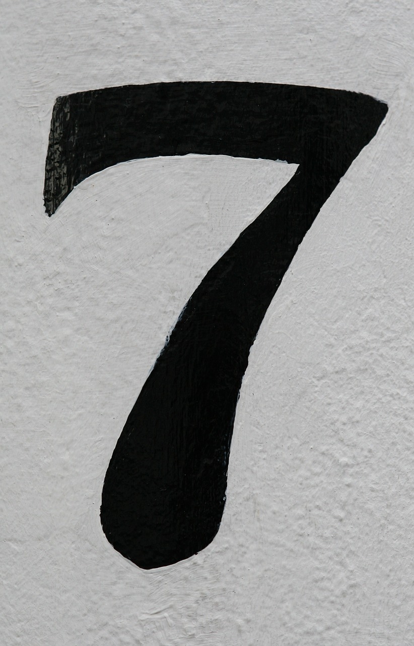 number 7 abstract free photo