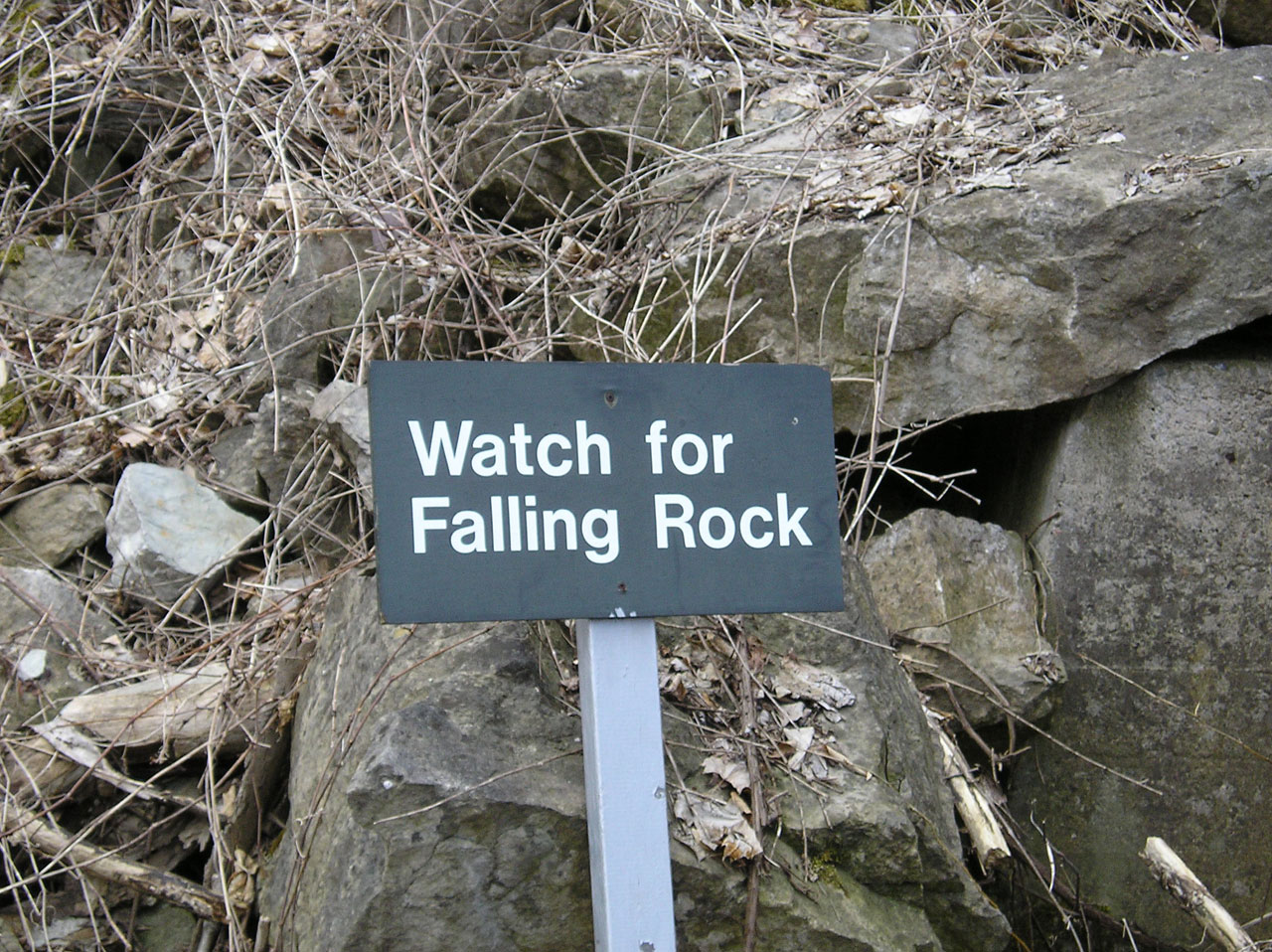 rocks sign falling free photo