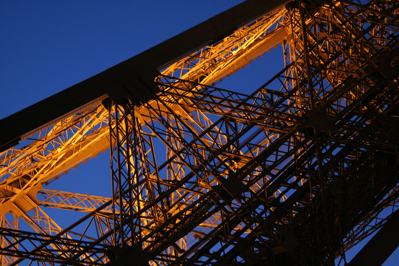 paris eiffel tower free photo