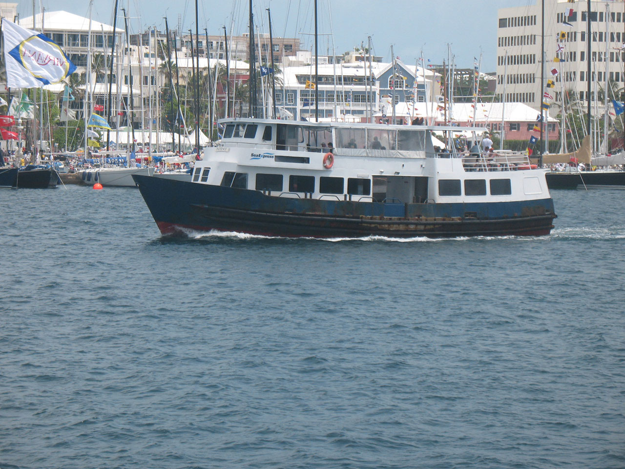 ocean bermuda boat free photo