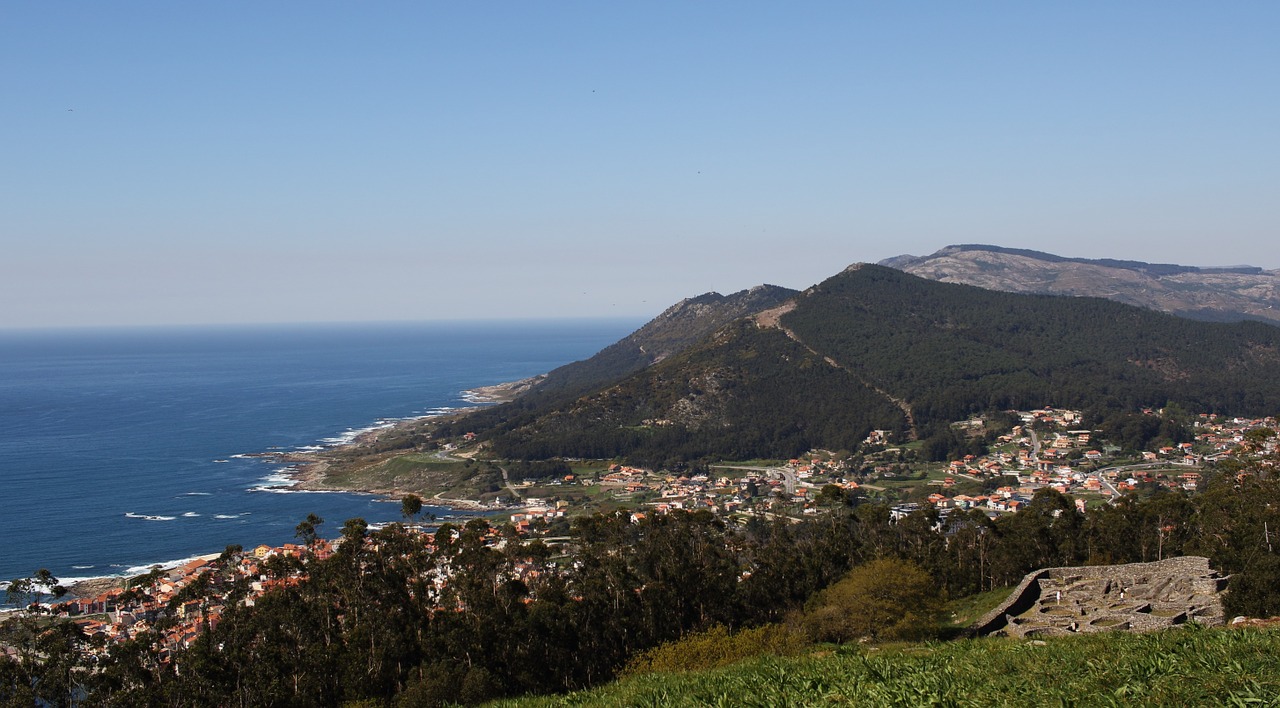 a guarda castro of santa tegra pontevedra free photo