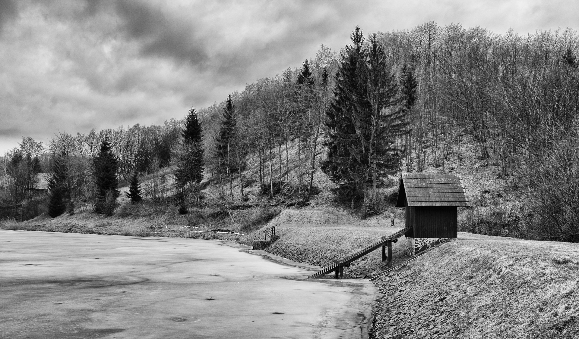 lake slovakia mood free photo