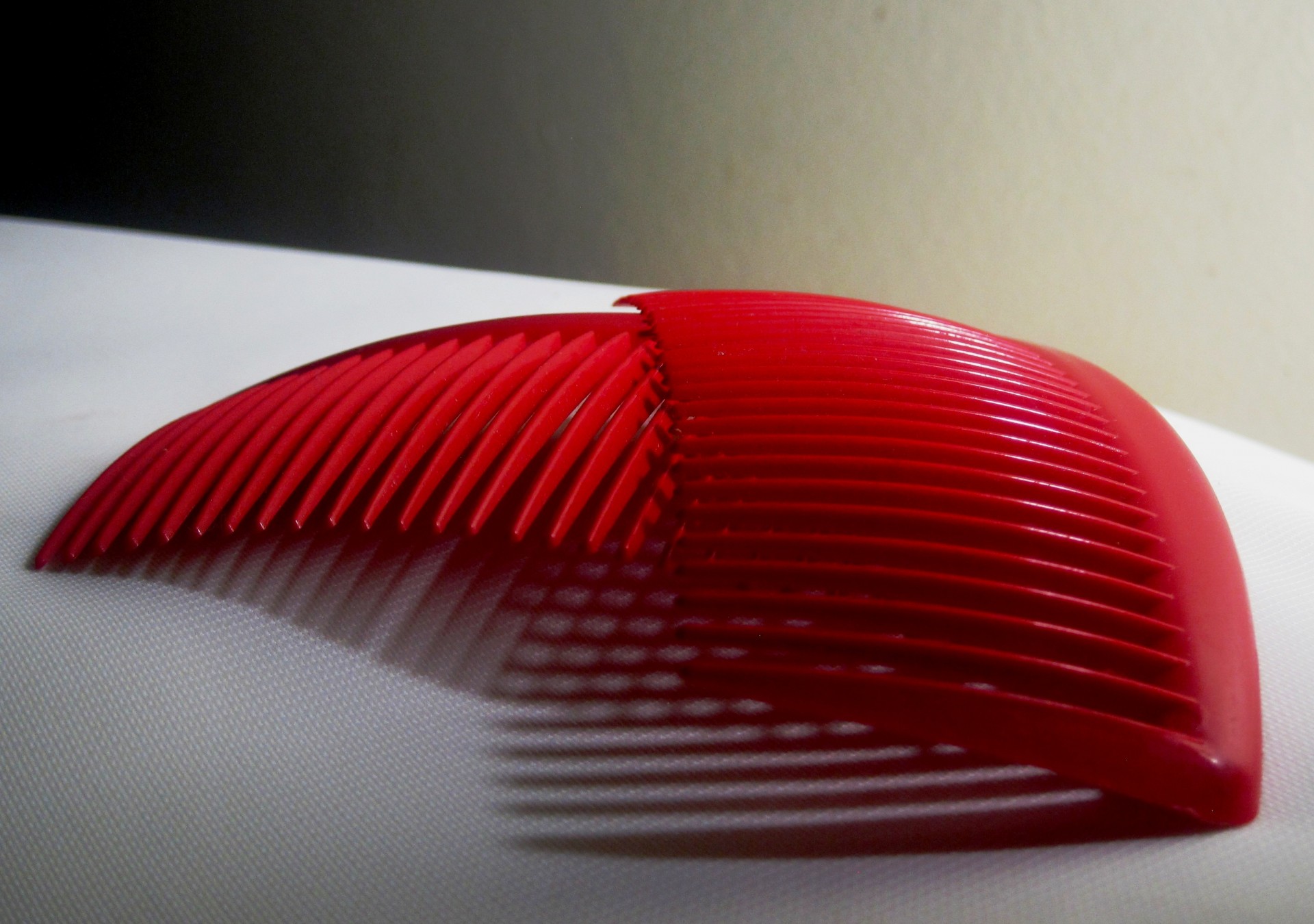 hair combs red decorative free photo