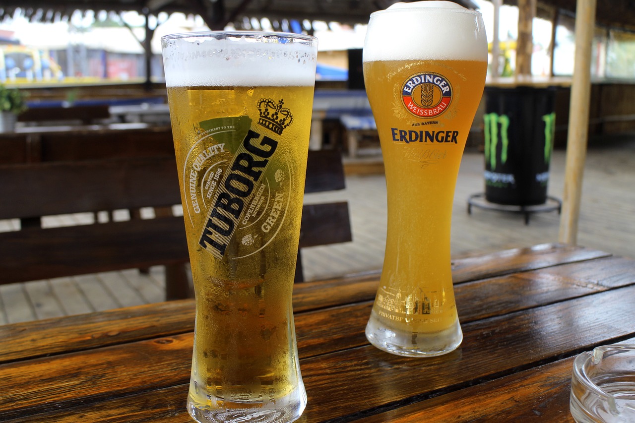 a pint beer mugs for beer free photo