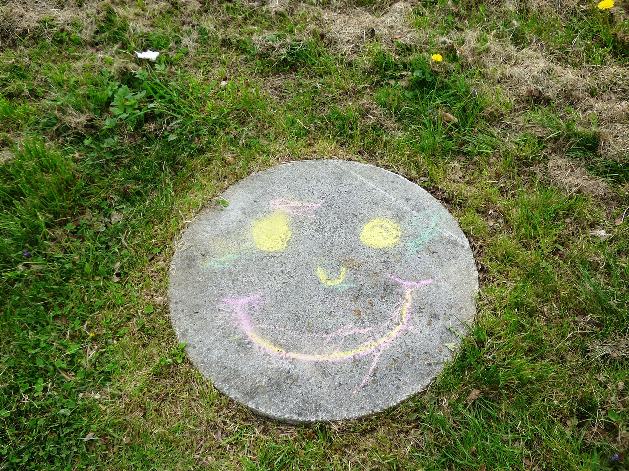 a smile fun chalk free photo