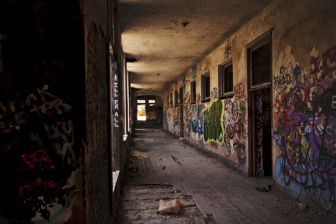 abandoned school florida free photo