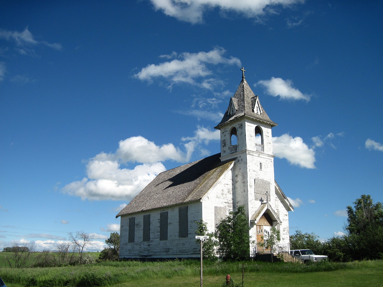 abandoned church north dakota church free photo