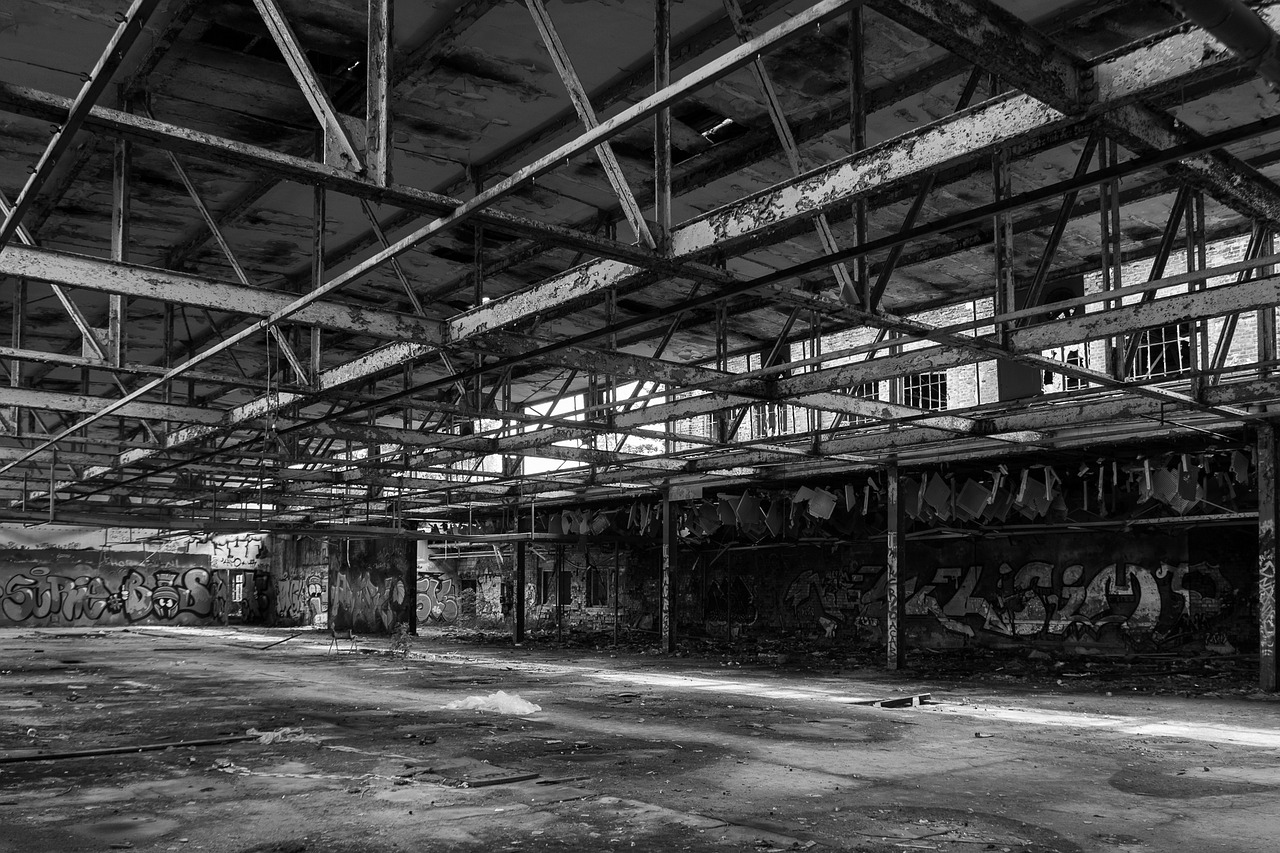 abandoned place lapsed ruin free photo