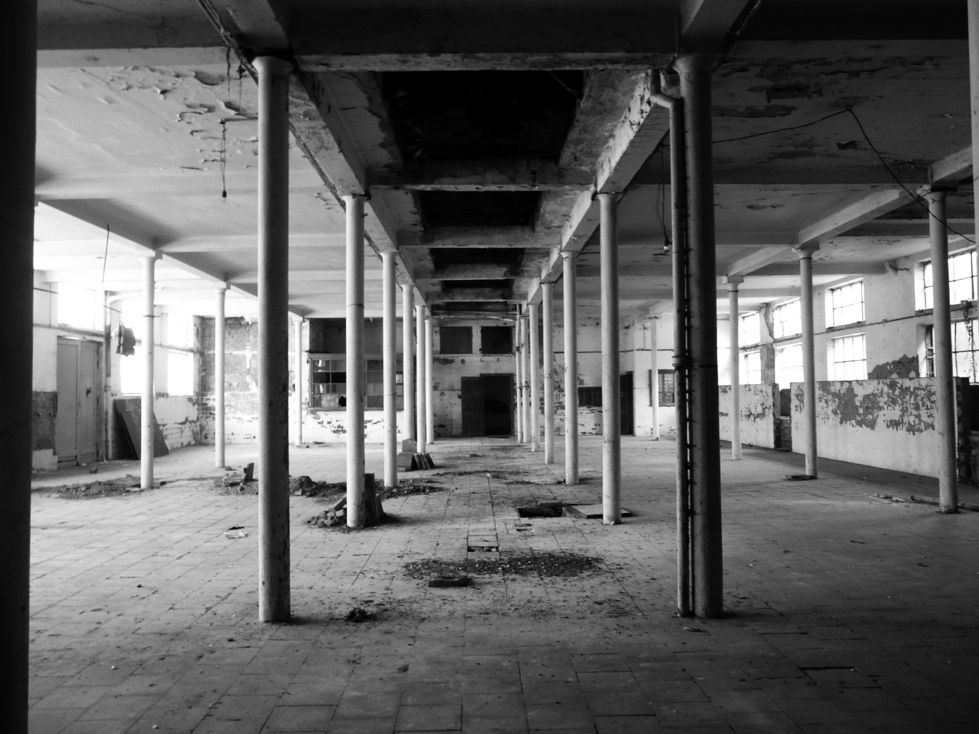 abandoned school antwerp free photo