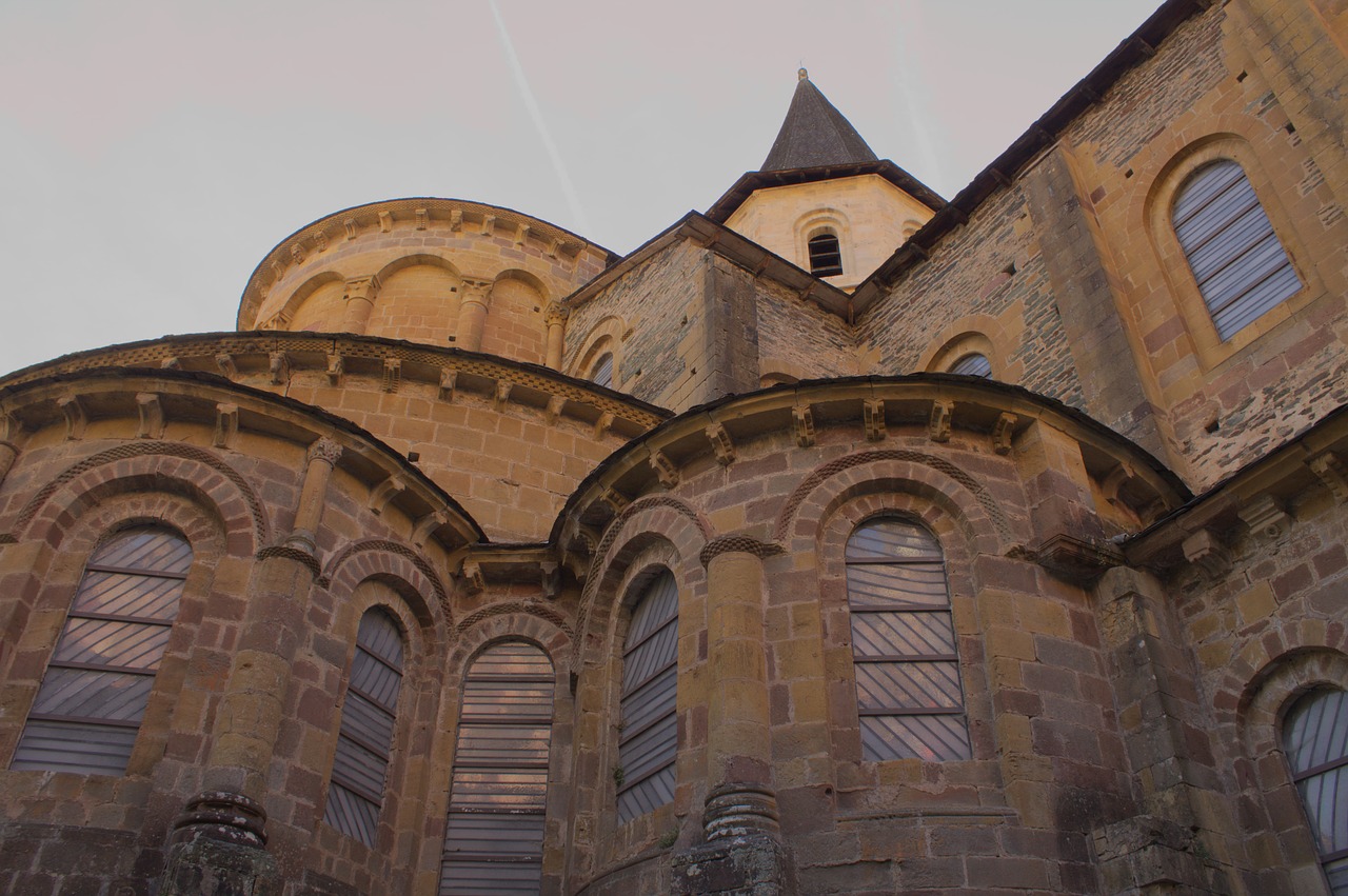 abbey conques aveyron free photo