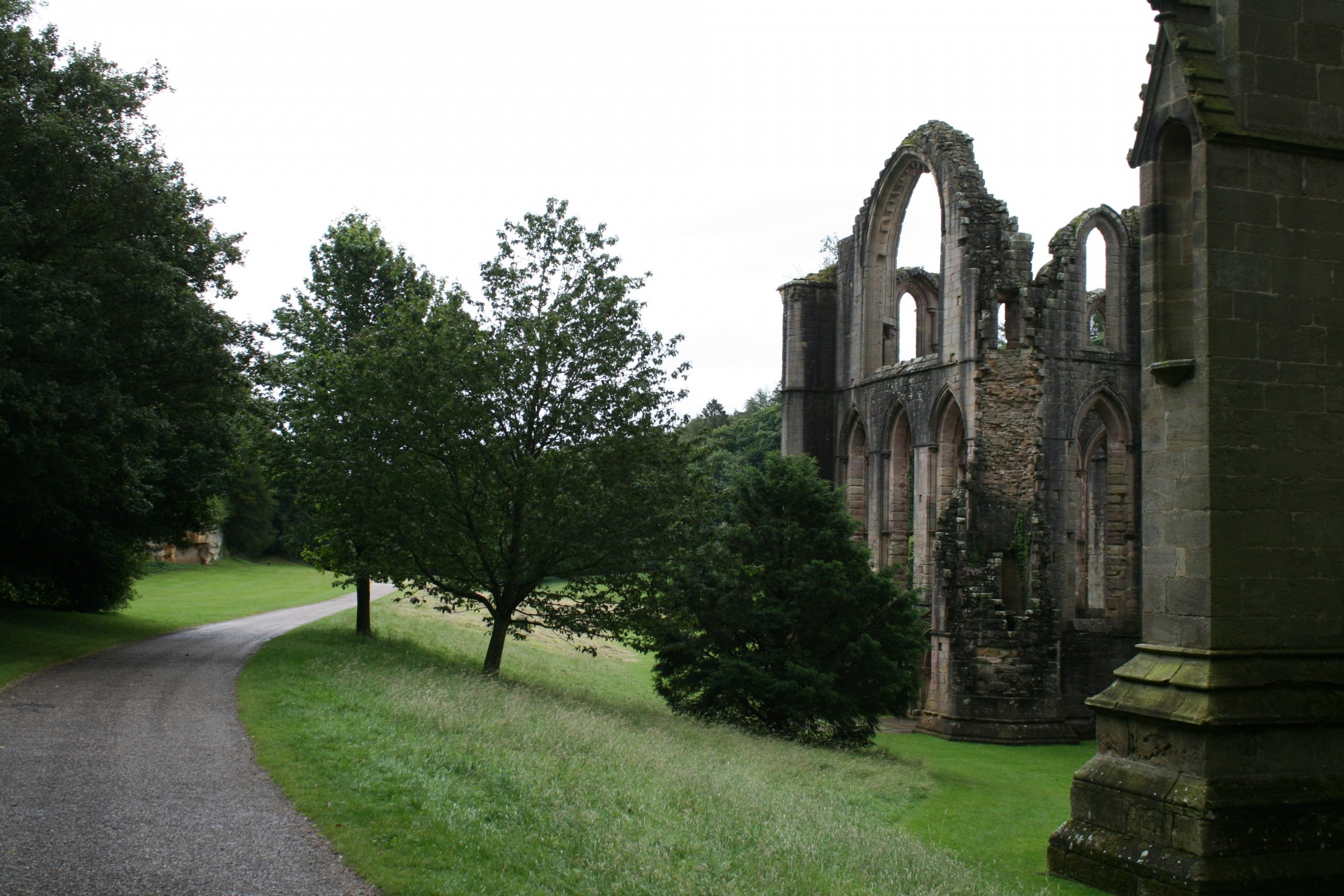 fountain abbey ripon free photo