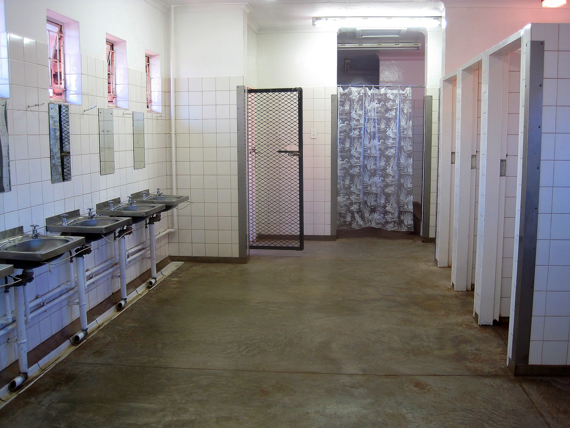 bathroom communal ablutions free photo