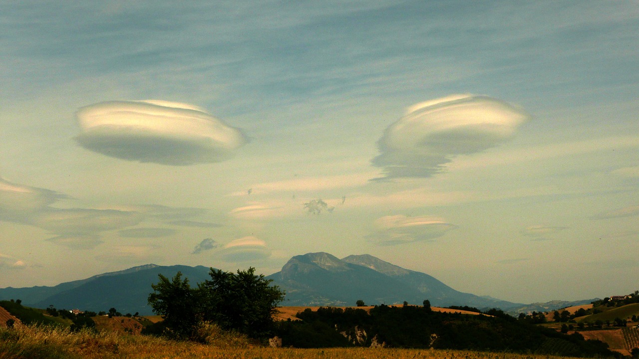 abruzzo landscape wilderness free photo