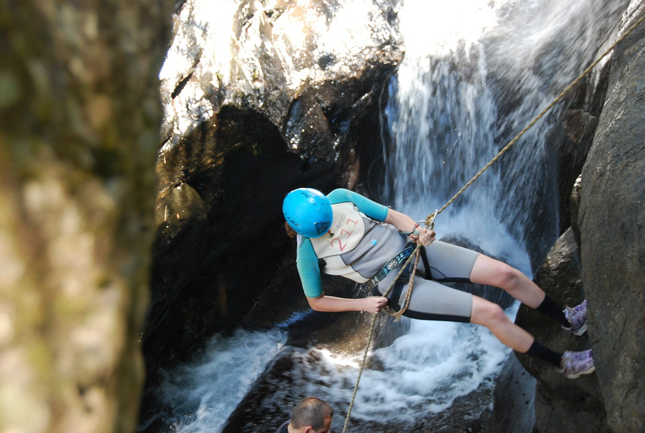 abseiling canyoning sports free photo