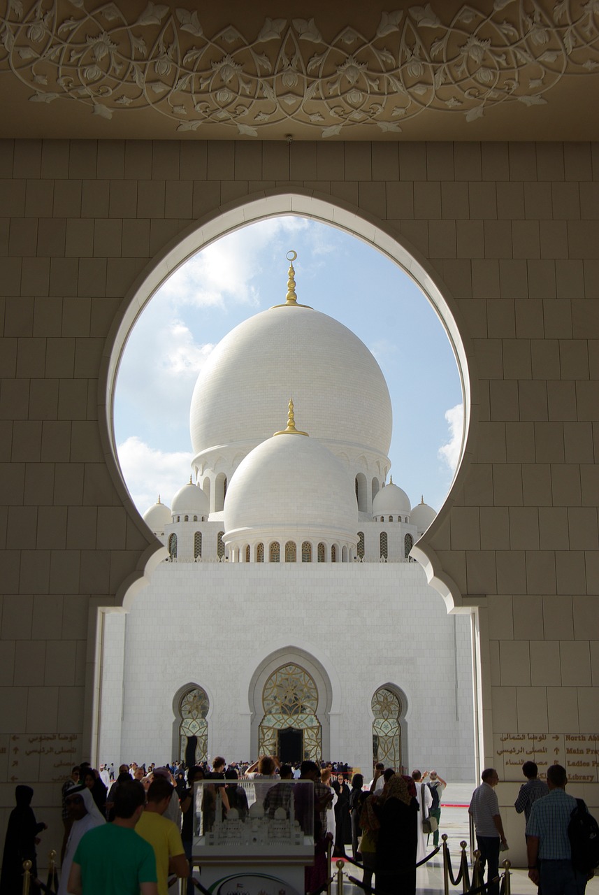 abu dhabi mosque arch free photo