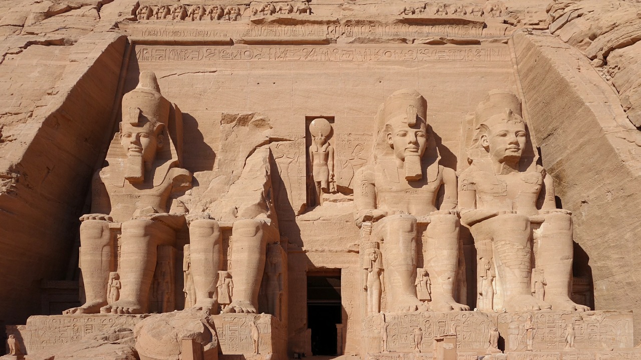 abu simbel rock temple massive free photo