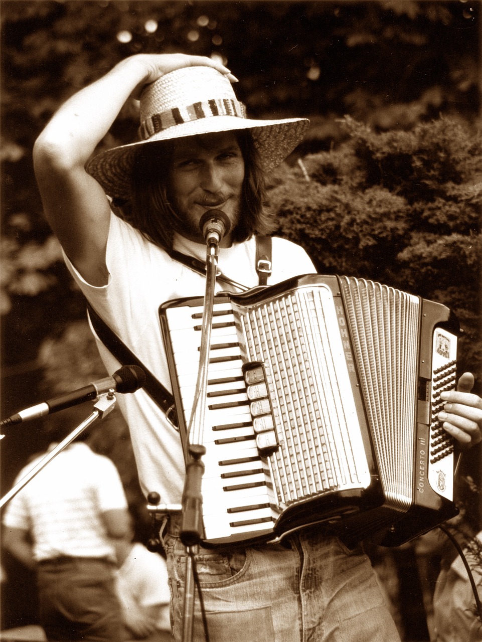 accordion music man free photo
