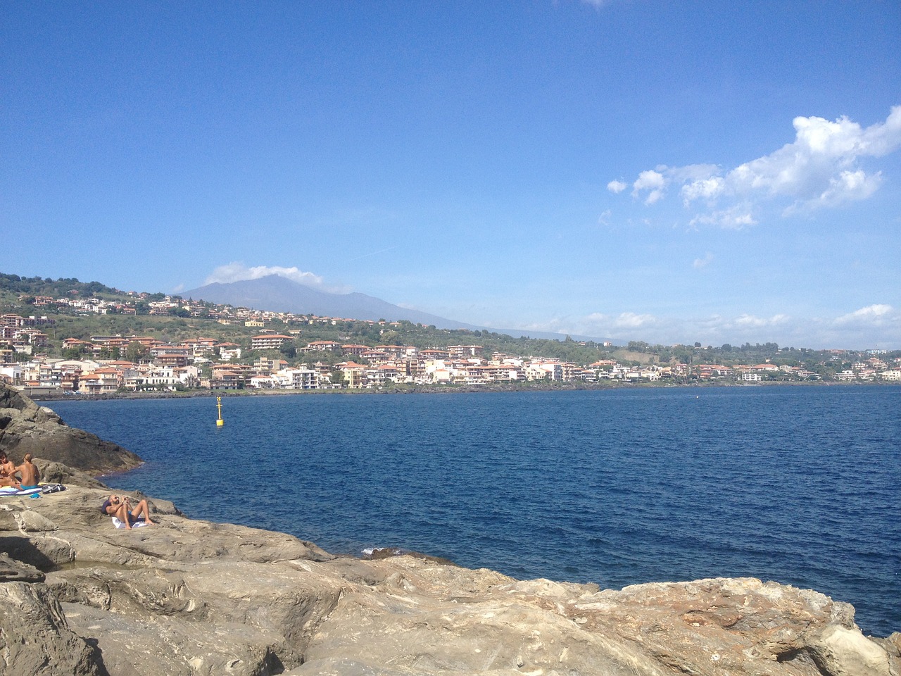 acitrezza sea etna free photo