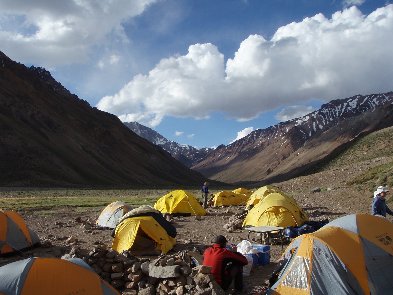 aconcagua camp tents free photo