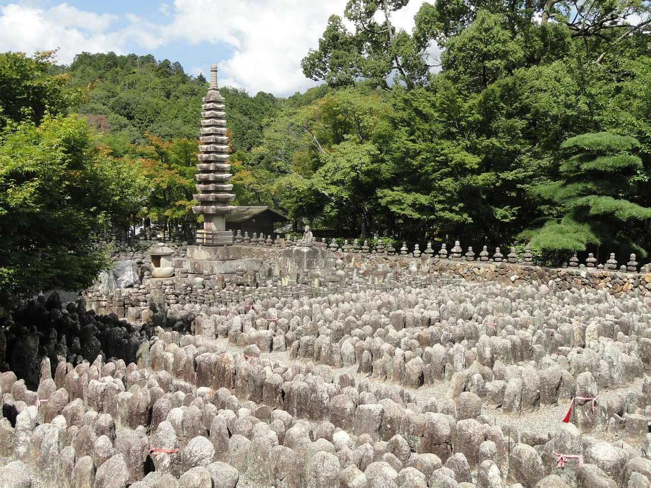 adashino nenbutsuji kyoto japan free photo